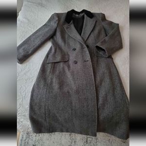 Vintage Loring Wool Maxi Coat with Velvet Collar